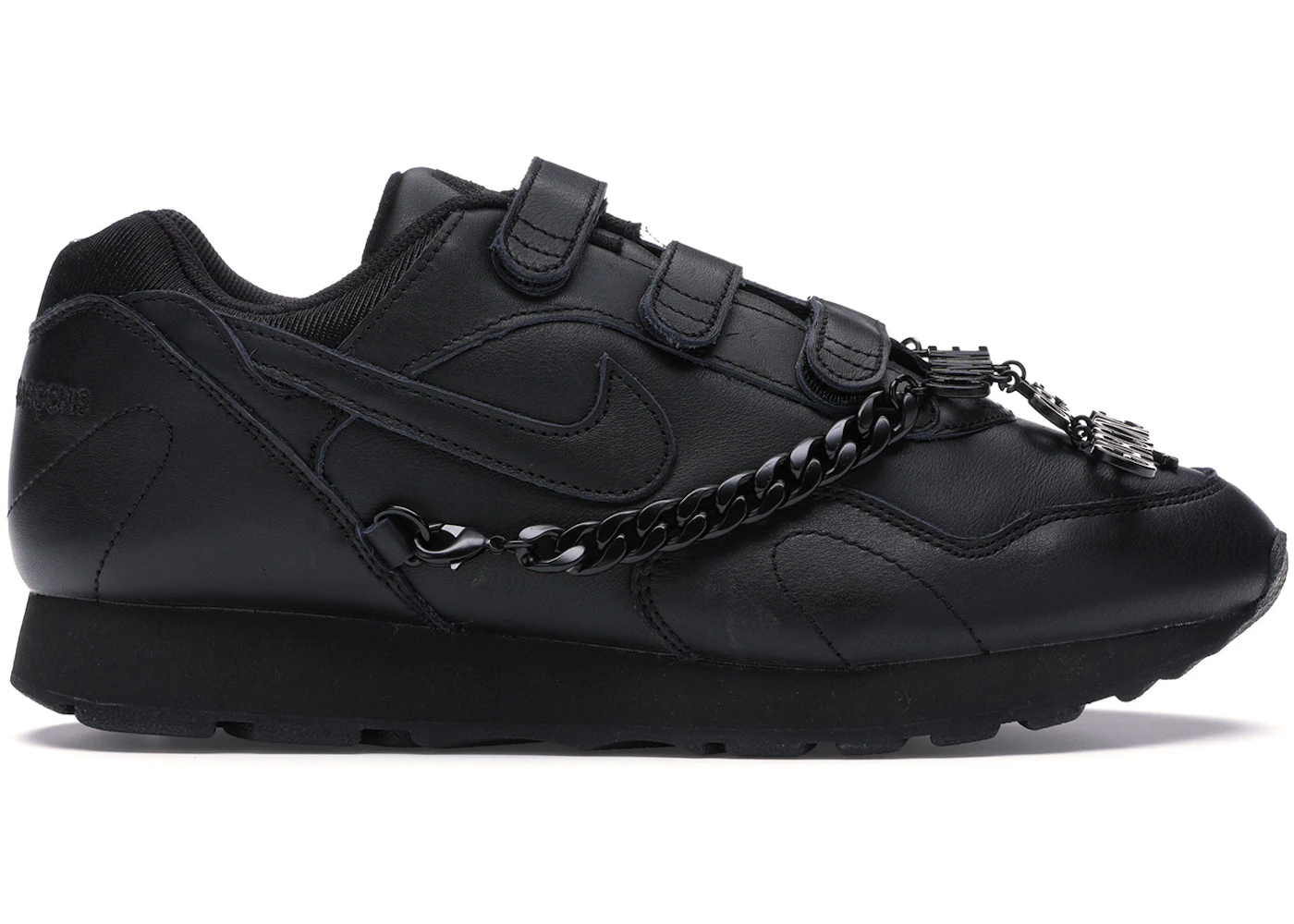 Nike outburst sale Clearance