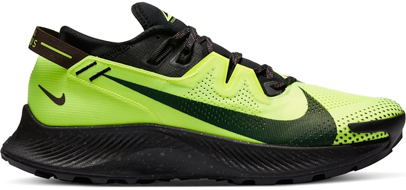 Nike Pegasus Trail 2 Volt Black 