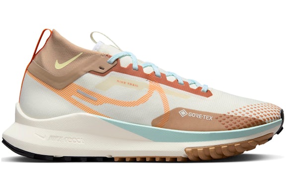 Nike React Pegasus Trail 4 Gore-Tex Hab einen Nike-Tag