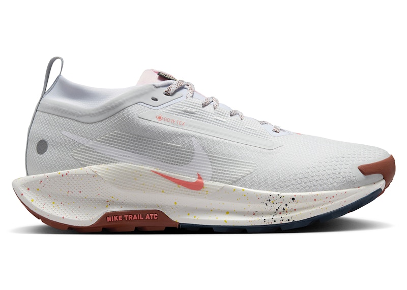 NIKEpg5 バッシュ Nike React Pegasus Trail 5 Gore-Tex Pure Platinum Football