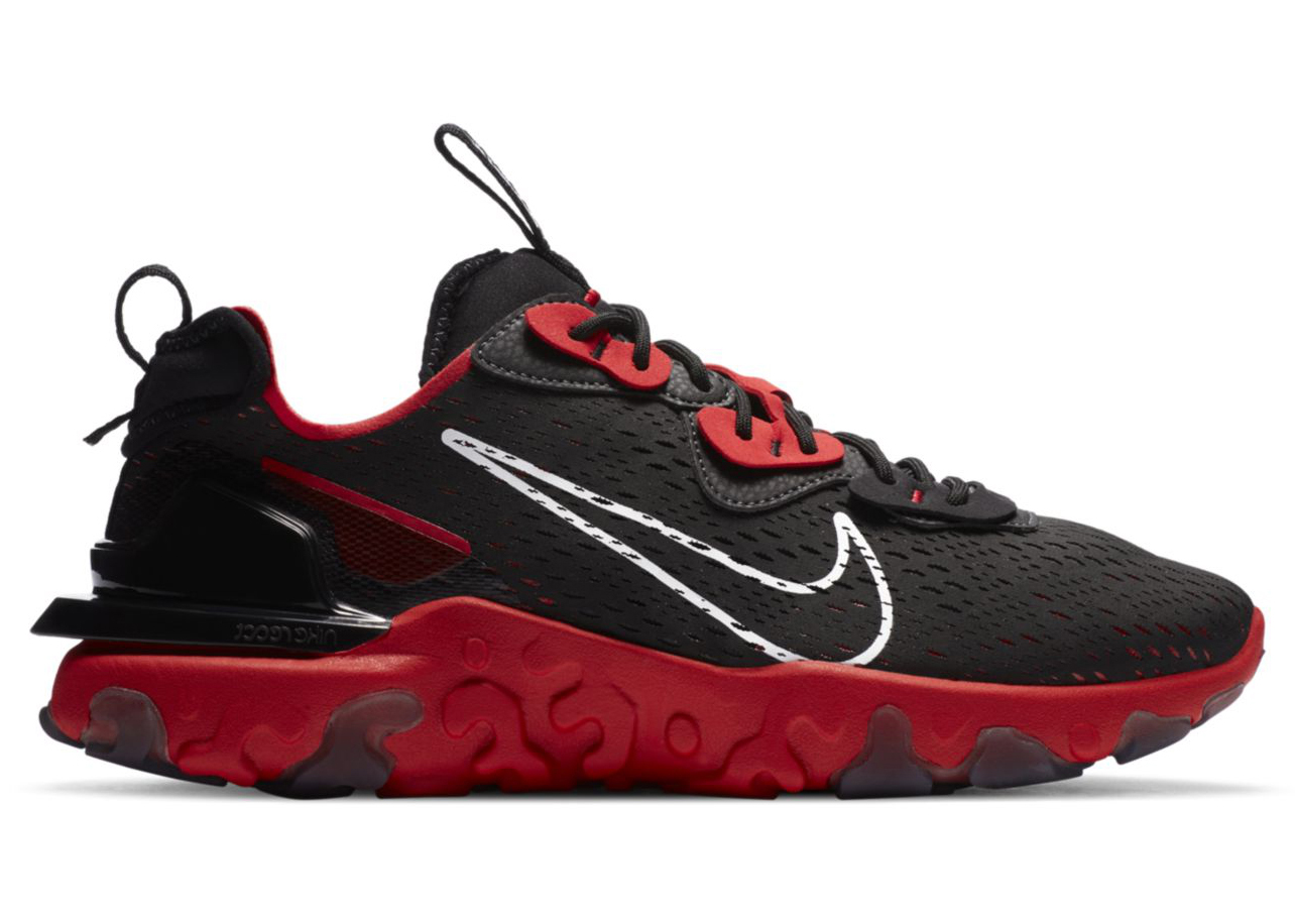 nike reacts black red