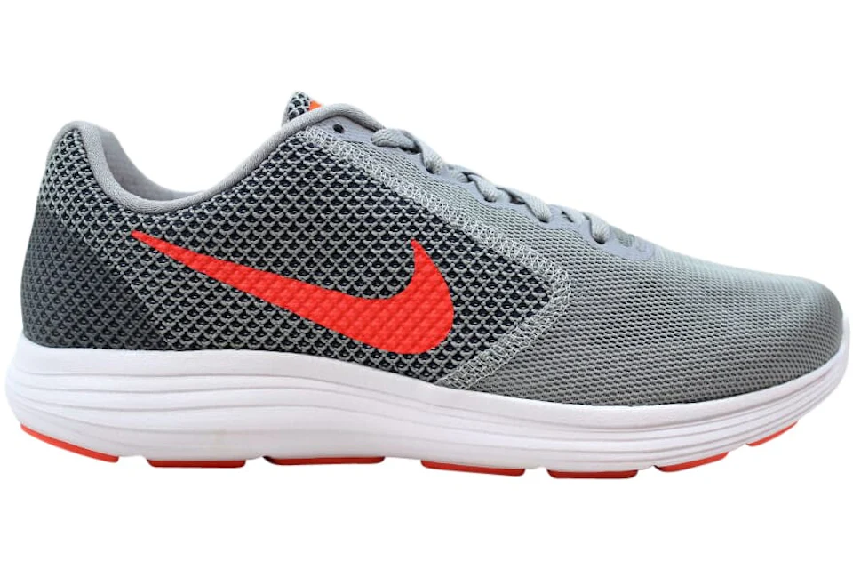 Nike revolution 3 jordan Clearance