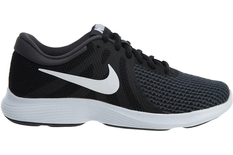 Women's revolution 4 running shoes Clearance