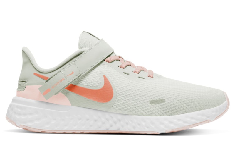 Womens nike revolution outlet 2 wide