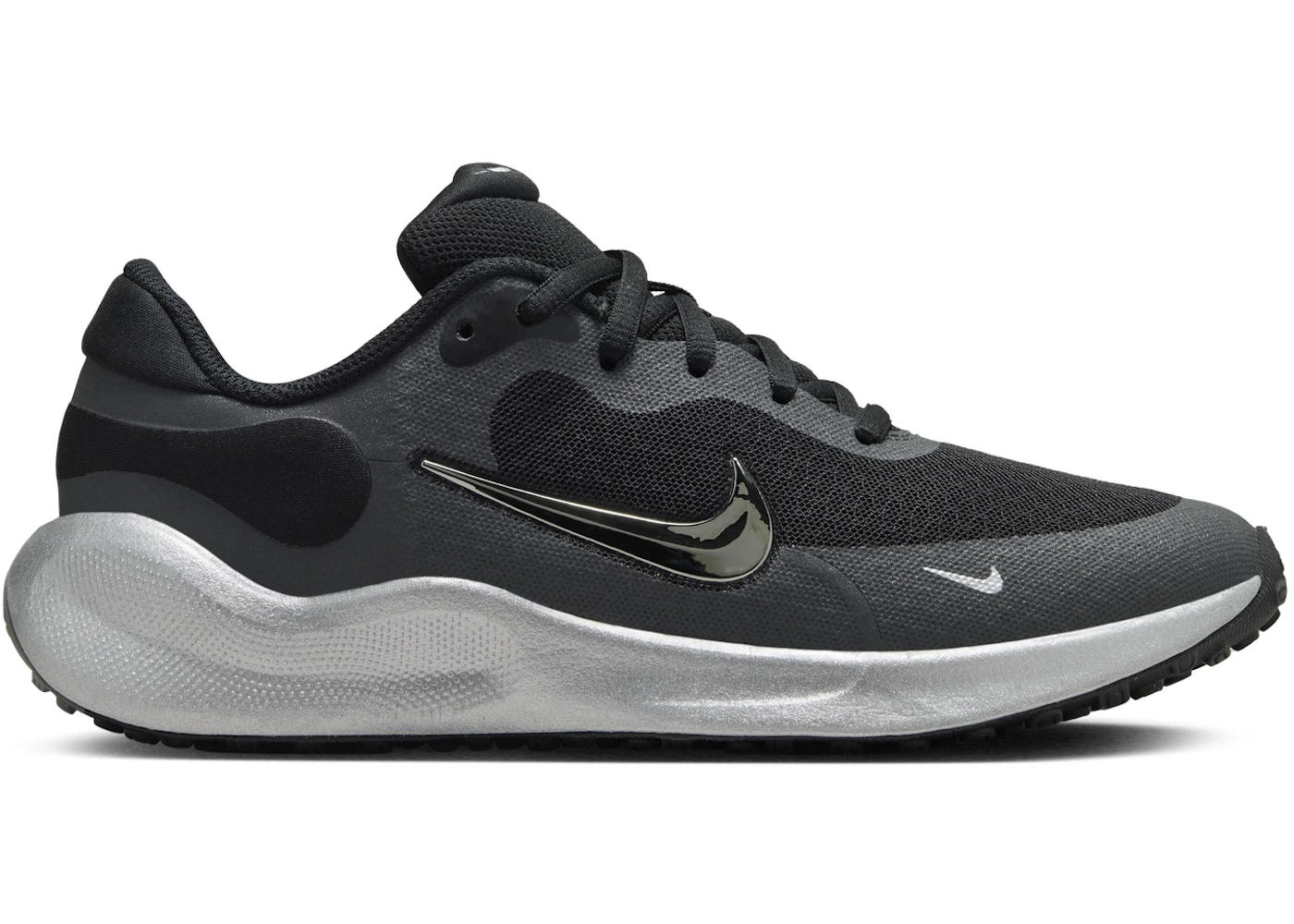 Nike Revolution SE Black Anthracite Smoke Grey Metallic Silver