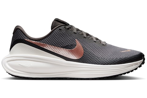 Iron Metallic Nike Air Max Bronze Metallic Nike Revolution Medium