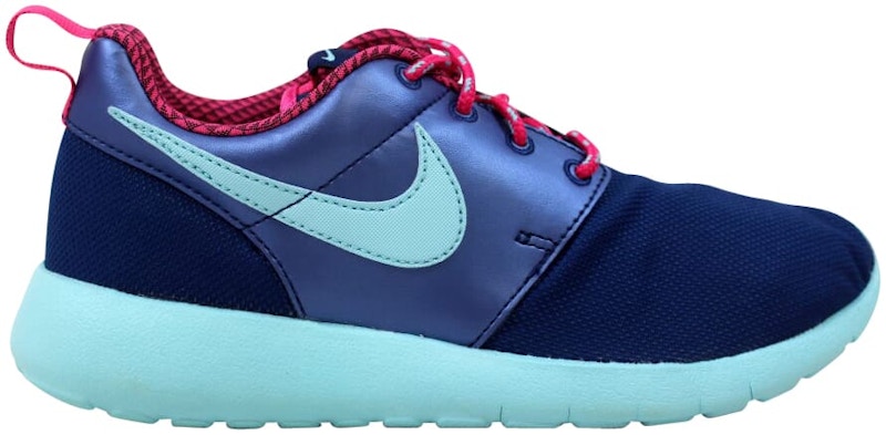 Nike roshe hot sale kids sale