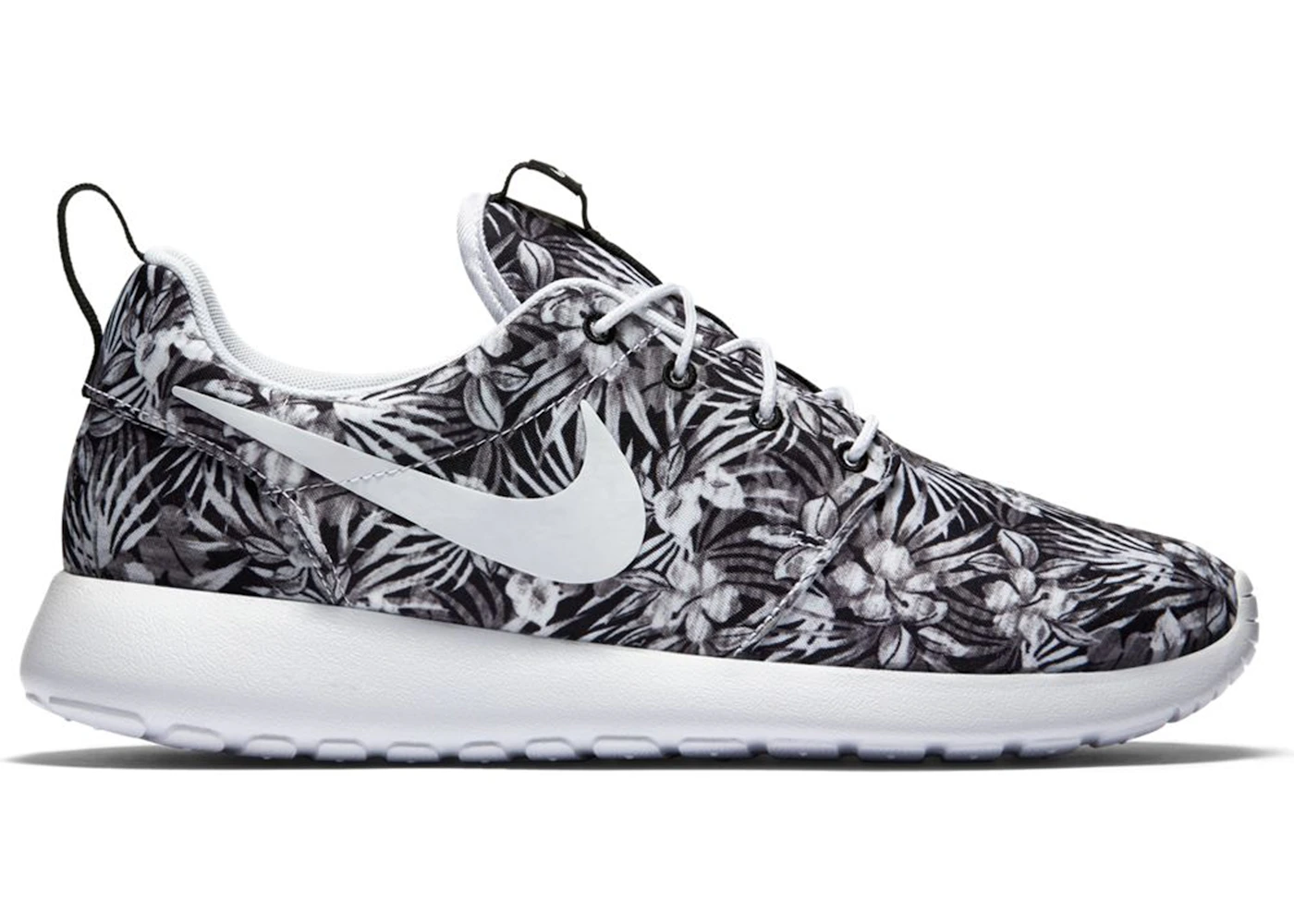 Nike roshe one floral hotsell