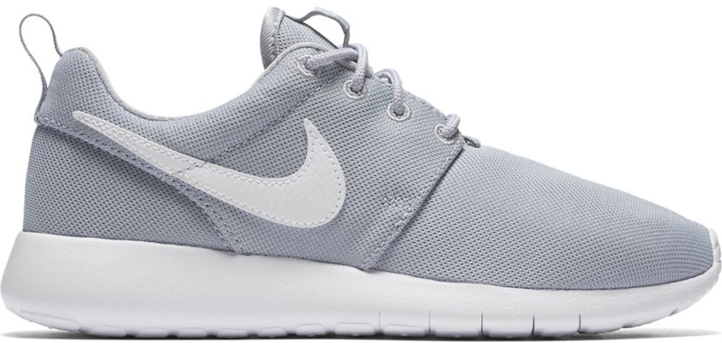 nike roshe one wolf grey