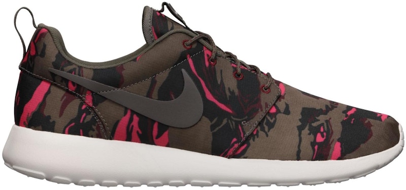 Nike roshe on sale run price