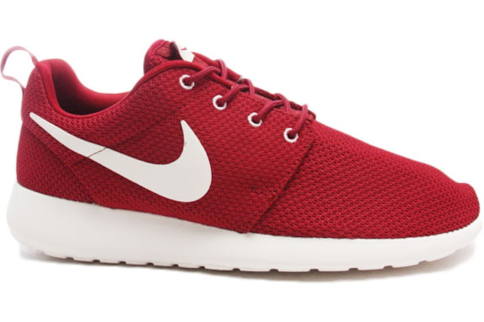 Roshe Runs Red