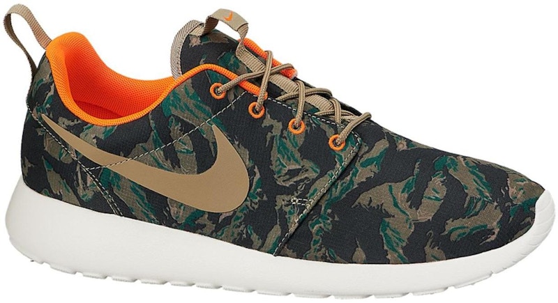 Nike Roshe Run Tiger Camo Green Men s 655206 203 US