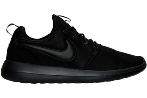 Nike roshe run triple black clearance