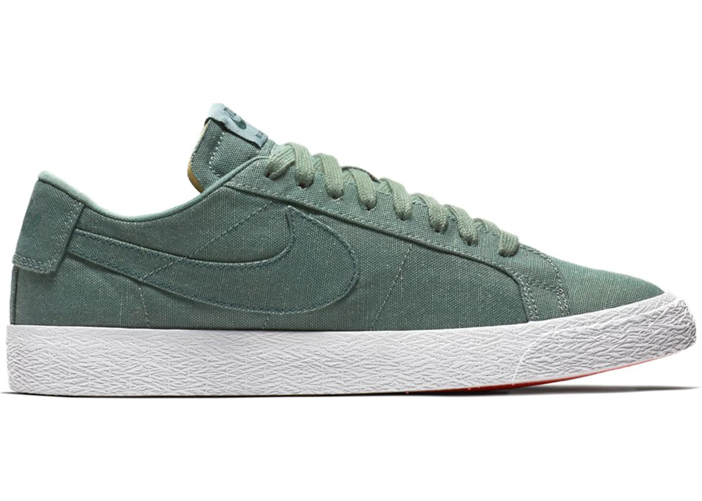 Nike sb blazer decon sales