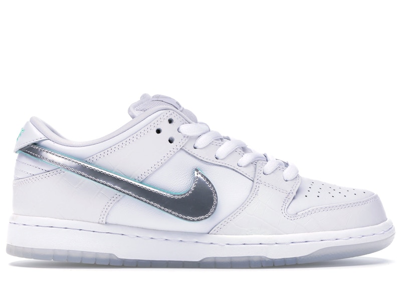 はいじのスニーカー新品 NIKE SB × Diamond Supply Co. Dunk Low