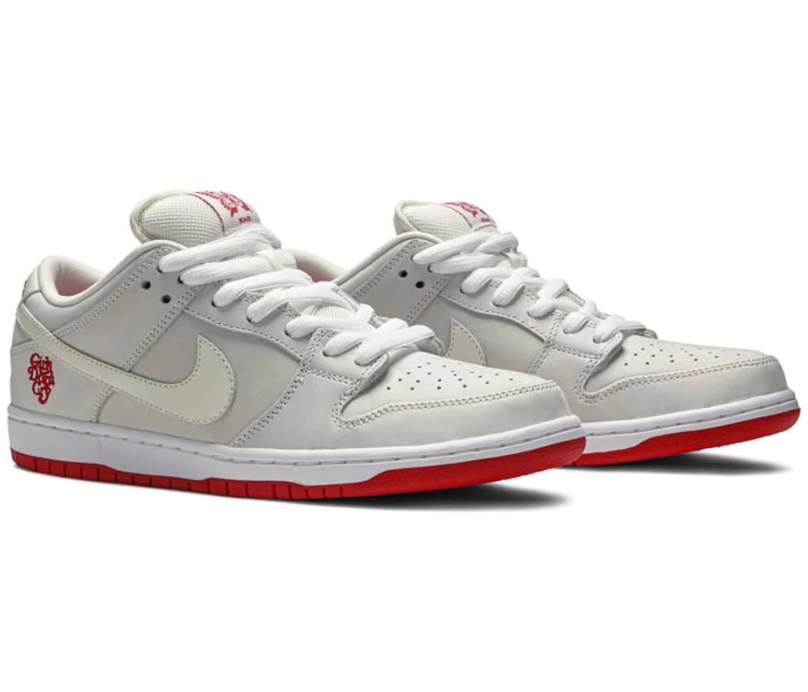 GIRLS DON'T CRY NIKE SB DUNK LOW - スニーカー