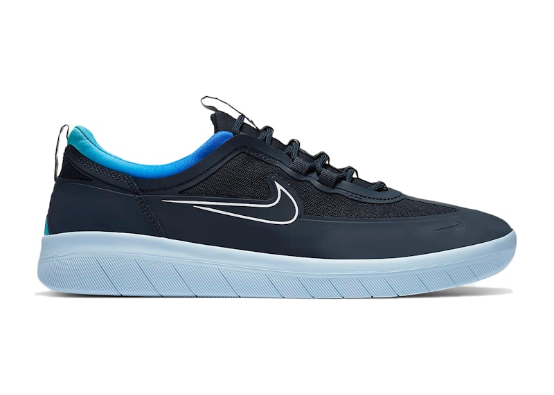 nike nyjah free 2 obsidian