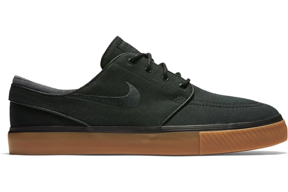 Nike janoski 2025 black mens
