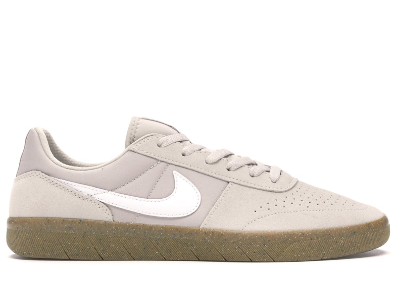 Nike sb team classic on sale grey