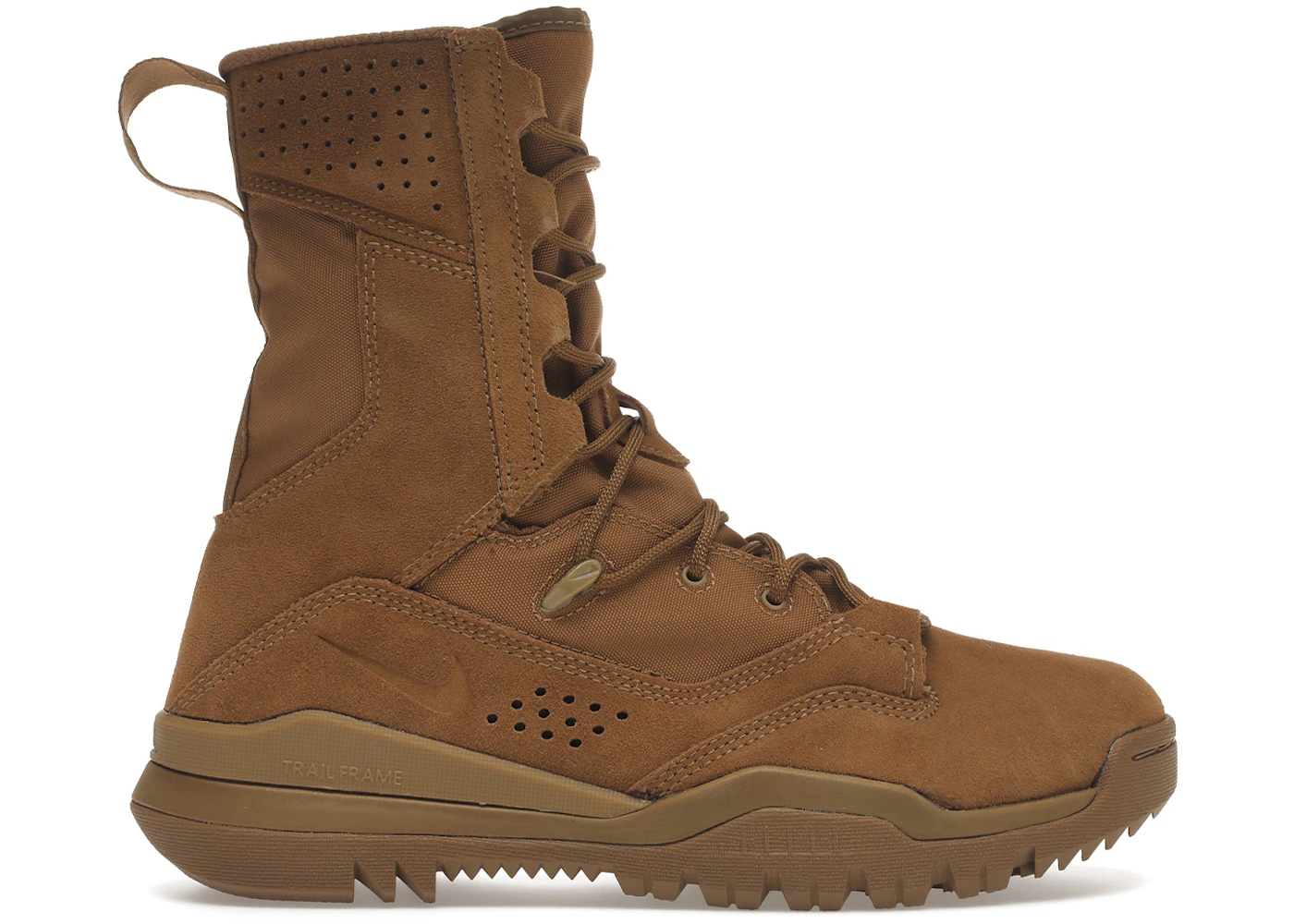 Nike SFB Field 8