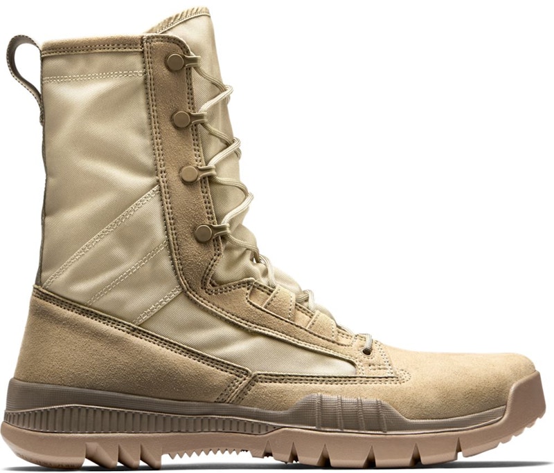 khaki nike boots