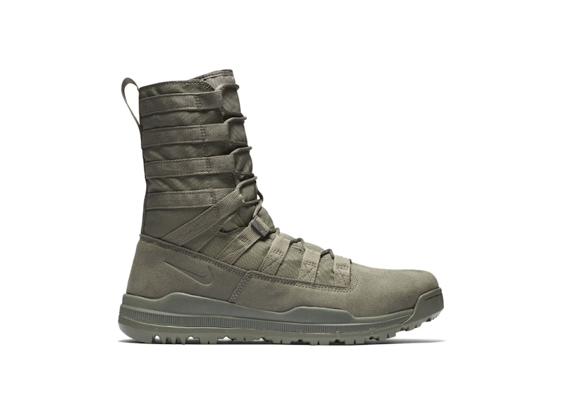 Nike sales sfb green