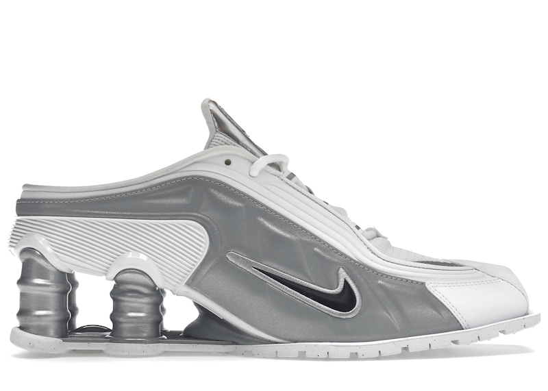 Nike shox best sale metallic silver