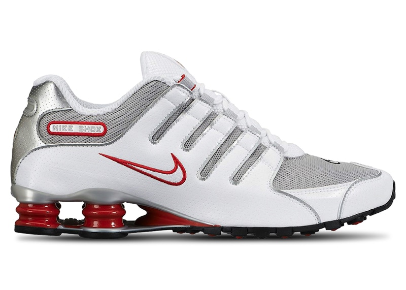 靴 Nike Shox R4 \"llic Silver/Red ナイキ ショックス R4 'White and Comet Red and Metallic
