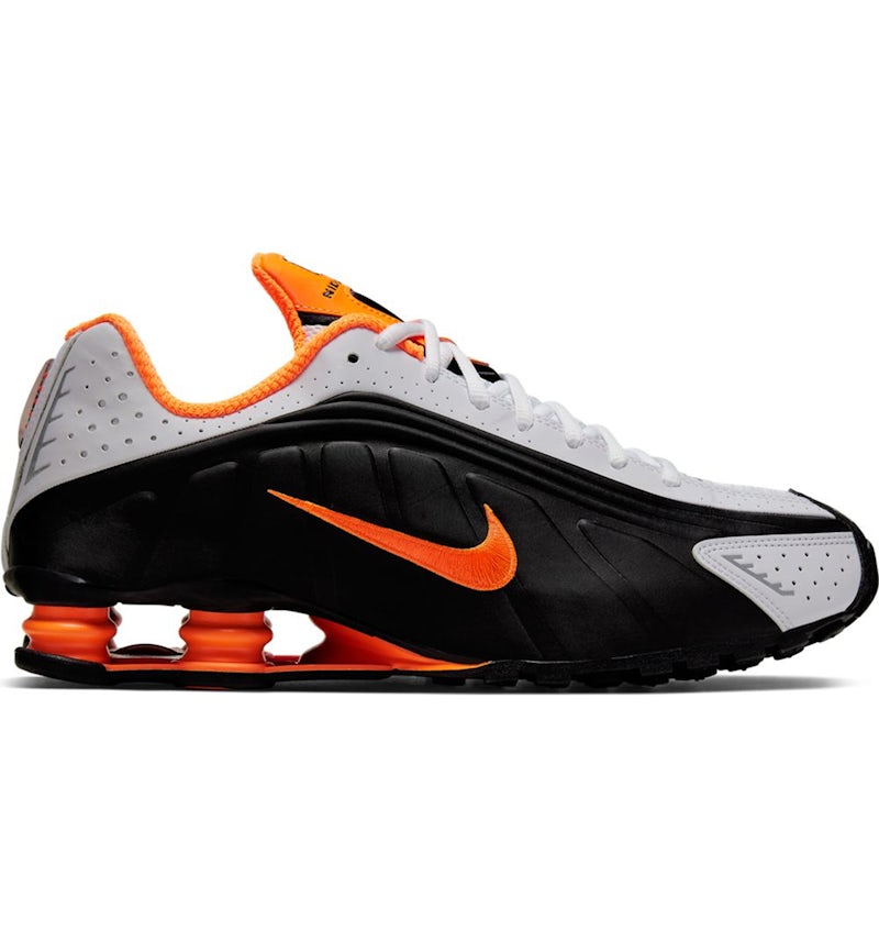 Nike Shox R4 Dutch Orange Men s 104265 046 US