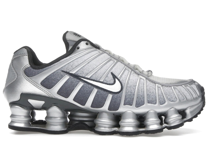 靴 NIKE SHOX TL LLIC SILVER 23 NIKE SHOX TL METALLIC SILVER/BLACK-WHITE SIZE WOMEN'S 9