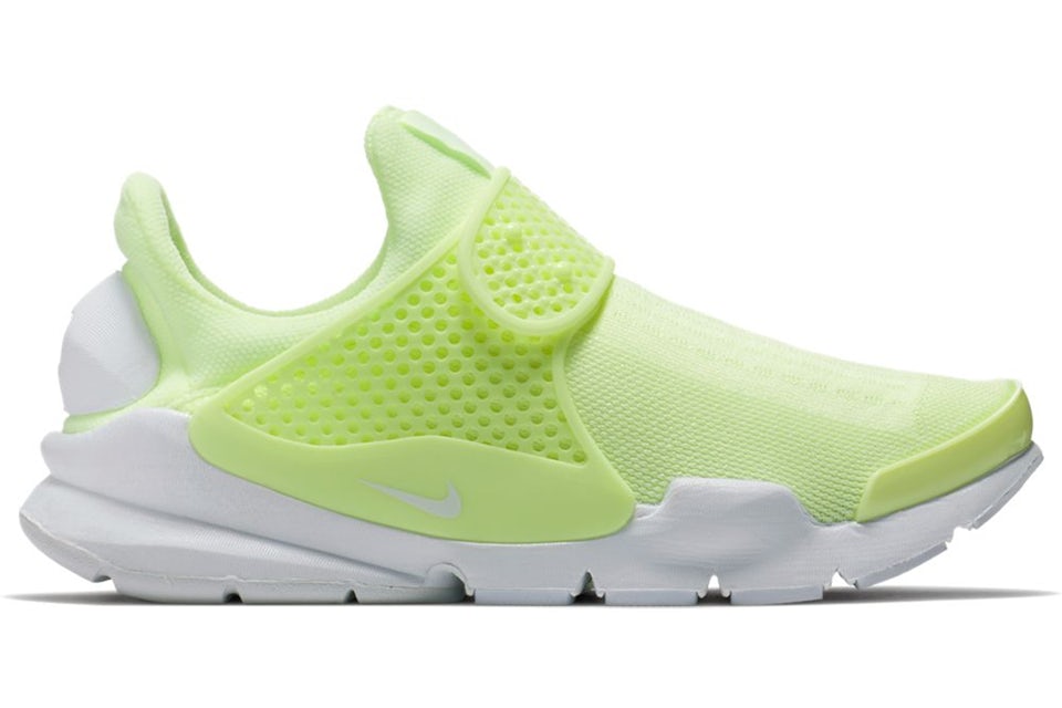 Nike sock best sale dart volt