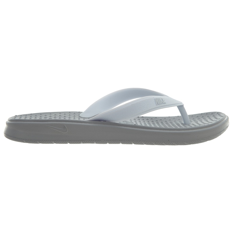 Nike solay thong hot sale flip flops women's