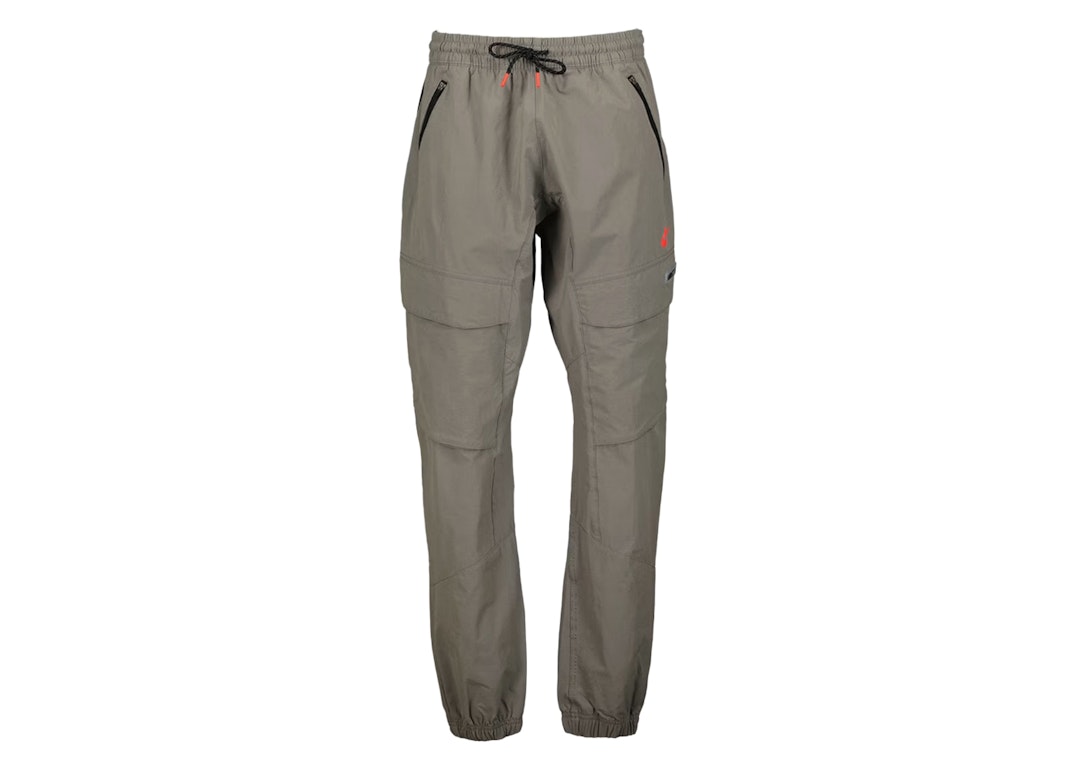 Pre-owned Nike Sportswear Air Max Cargo Trousers Grey