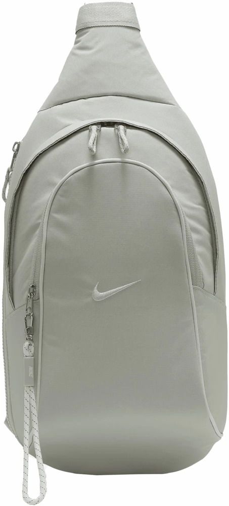 Nike Sportswear Essentials Sling Bag (8L) Light Silver/Light