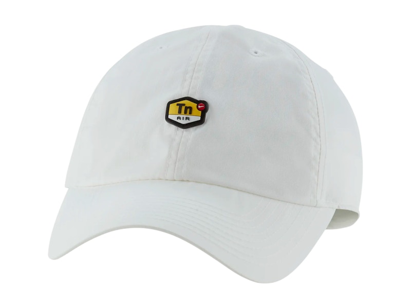 Pre-owned Nike Sportswear Heritage 86 Essential Cap In White