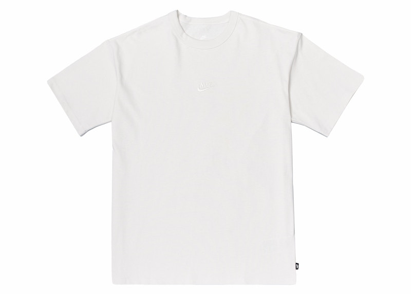 Nike premium fit online tee