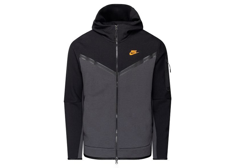 Nike tech fleece discount black and white