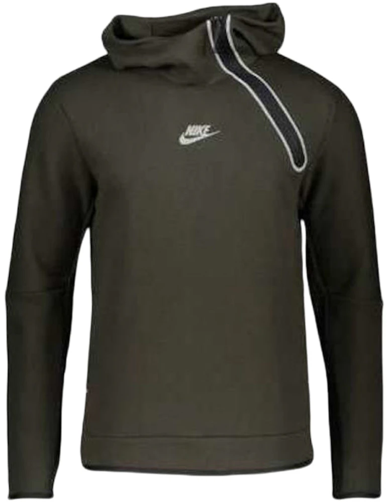 Nike Tech Fleece overhead hoodie in black