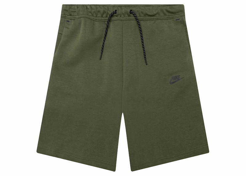 Green nike shop sweat shorts