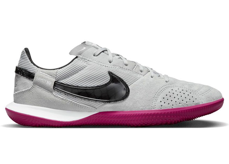 Nike Streetgato Grey Fog Dynamic Berry