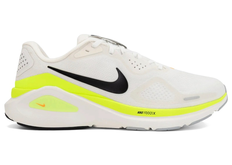 Nike Structure 26 Summit White Volt