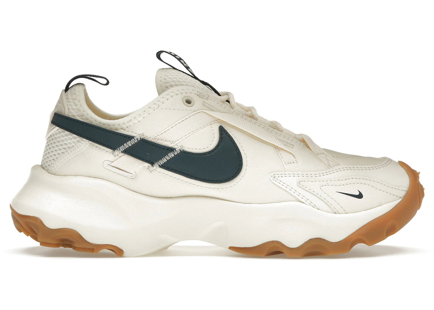 Nike TC 7900 Pale Ivory Gum Light Brown Armory Navy (Women's)