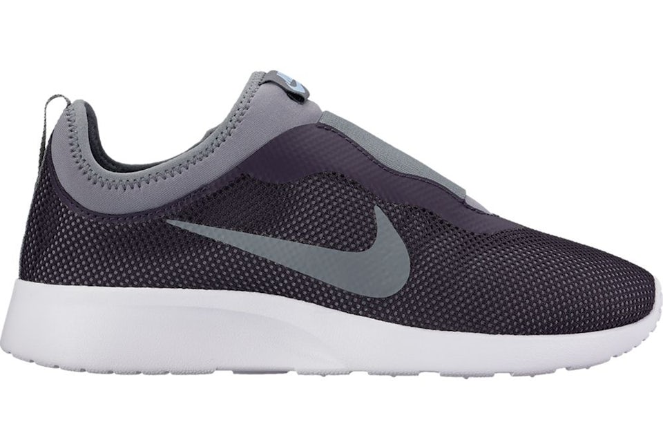 Nike Tanjun Slip Cool Grey Purple Dynasty Women s 902866 001 GB