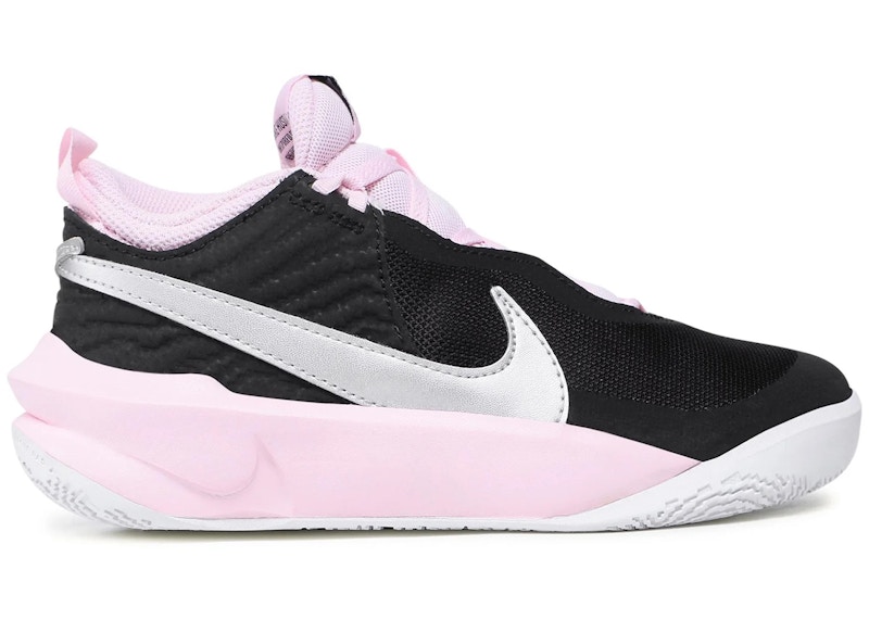 Nike team hustle pink and black on sale