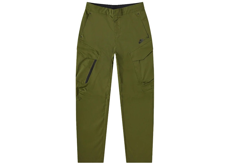 Nike Tech Essentials Woven Unlined Utility Pants Green