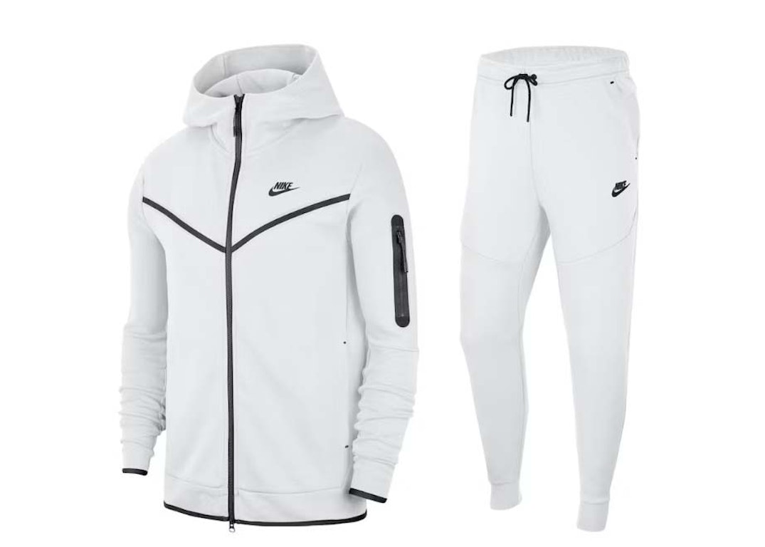 Pre-owned Nike Sportswear Tech Fleece Hoodie & Joggers Set White/black