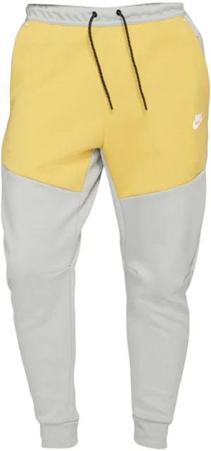 Nike Jogger Tech Fleece Light Yellow 