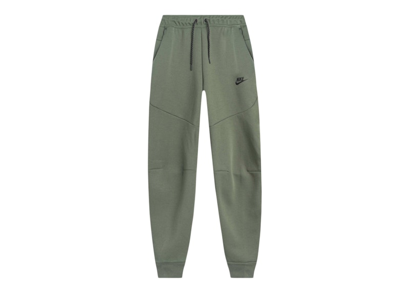 Nike tech best sale fleece green joggers