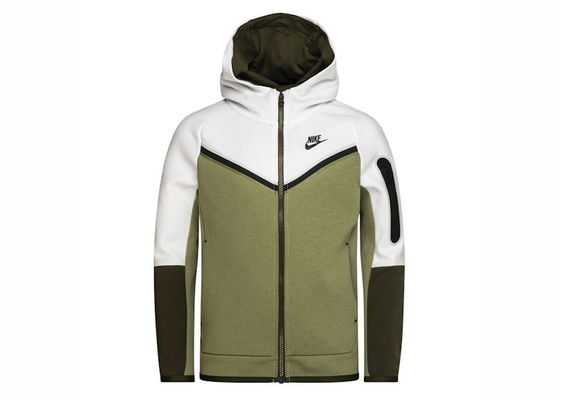 White nike tech clearance hoodie