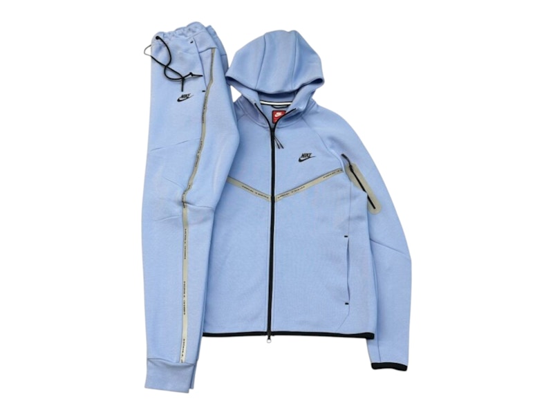 nike reflective tracksuit